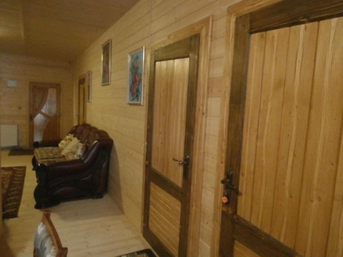 Ferienwohnung Karpatskiy Domik Izky Exterior foto