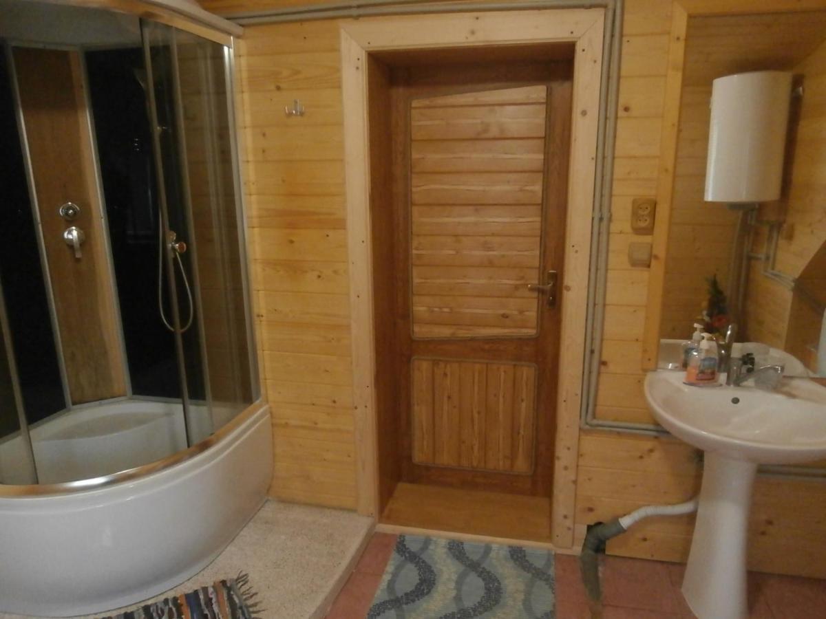 Ferienwohnung Karpatskiy Domik Izky Exterior foto